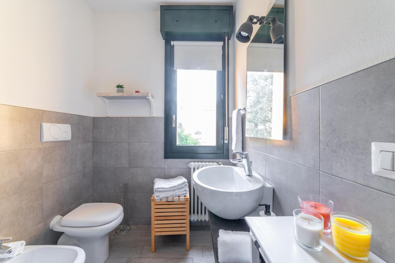 Parma Residential Apartment Con Balcone Екстер'єр фото